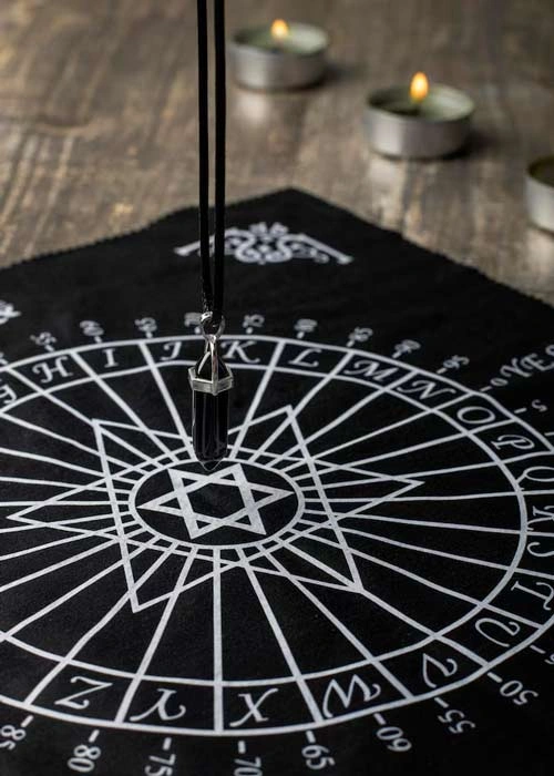 best-astrologer-in-mountain-house